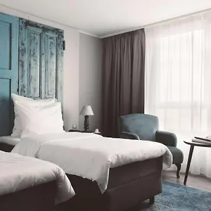 4* فندق برلين،
